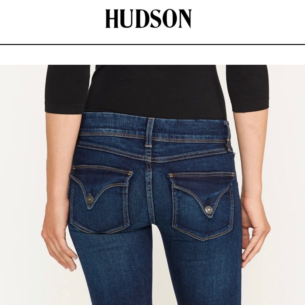 Hudson jeans Collin 25 dark wash distressed knees